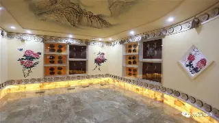 魔都养生新体验：揭秘高端按摩会所的隐藏黑科技！