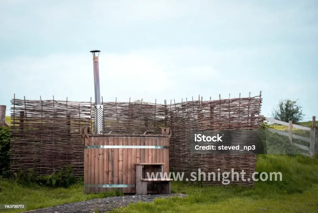 盐房内部的盐晶装饰